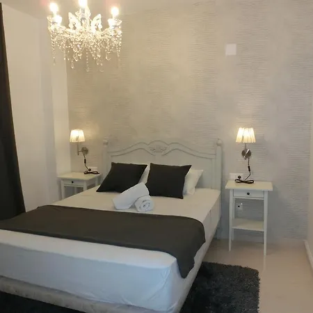 Total Valencia Old City Luxury Room photo