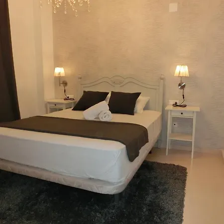 Total Valencia Old City Luxury Room photo
